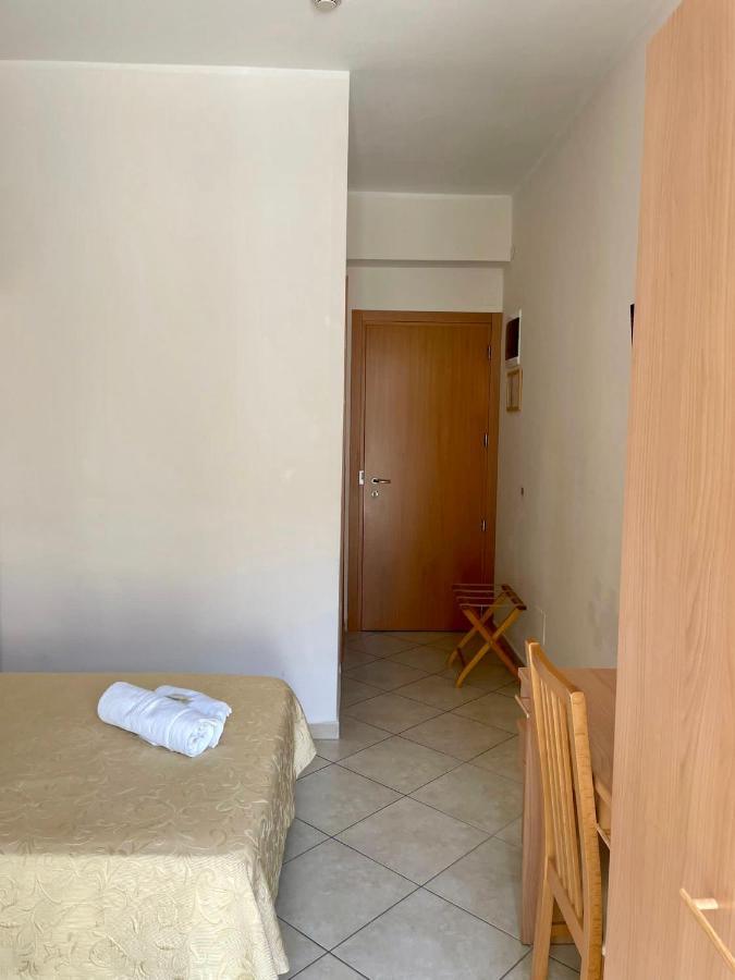 Hotel Favorita تْشيزيناتيكو المظهر الخارجي الصورة
